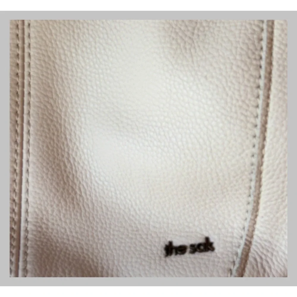 The Sak Cream Pebbled Leather Hobo Shoulder Bag Embossed Floral Off White